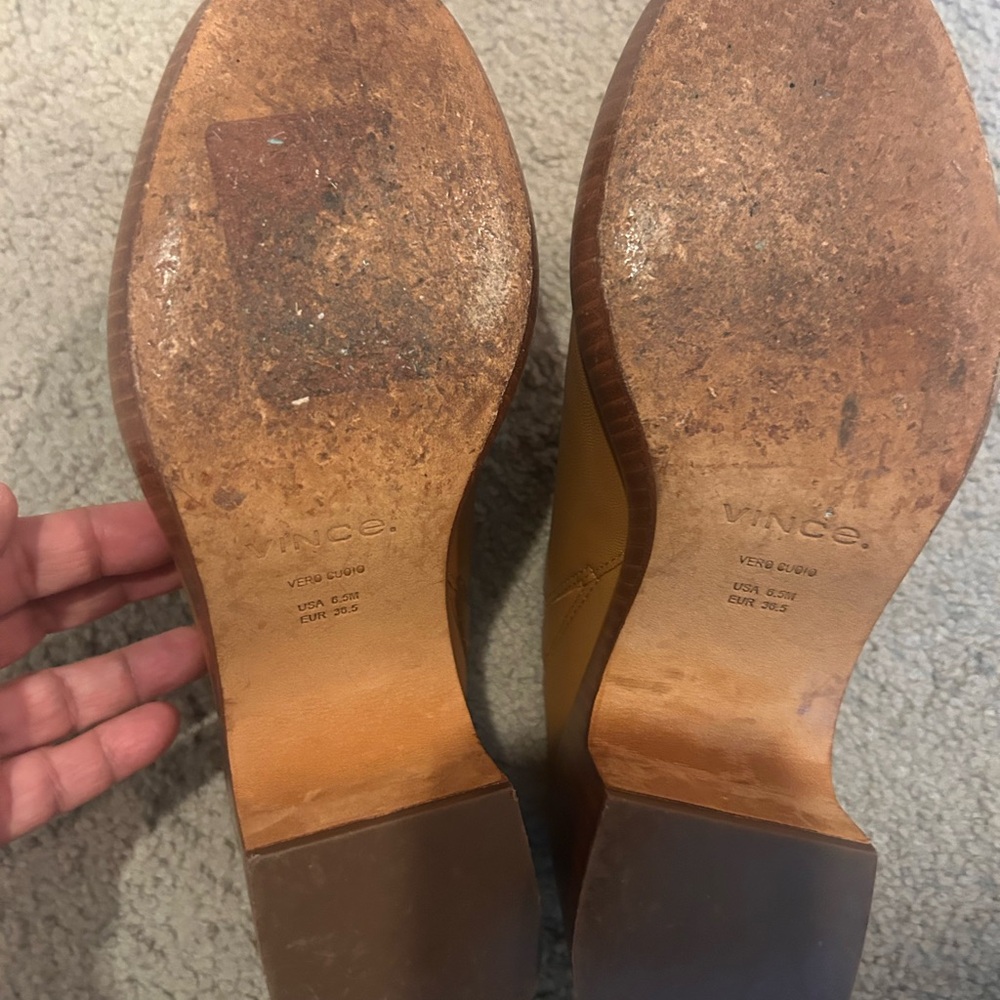 Vince Tan Leather Mules in Excellent Condition - Picture 11 of 11